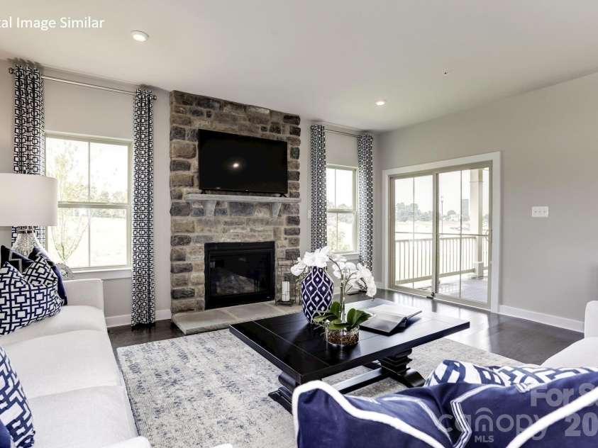 909 Heathway Drive, Charlotte, NC 28213.  MLS# CAR4386135, YatesRealty ID 25368. Representative Photo Only