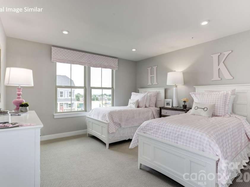 909 Heathway Drive, Charlotte, NC 28213.  MLS# CAR4386135, YatesRealty ID 25368. Representative Photo Only