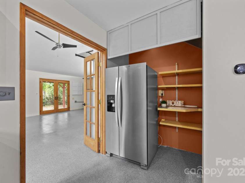 27 Rosebud Lane, Fairview, NC 28730.  MLS# CAR4273615, YatesRealty ID 25369. 