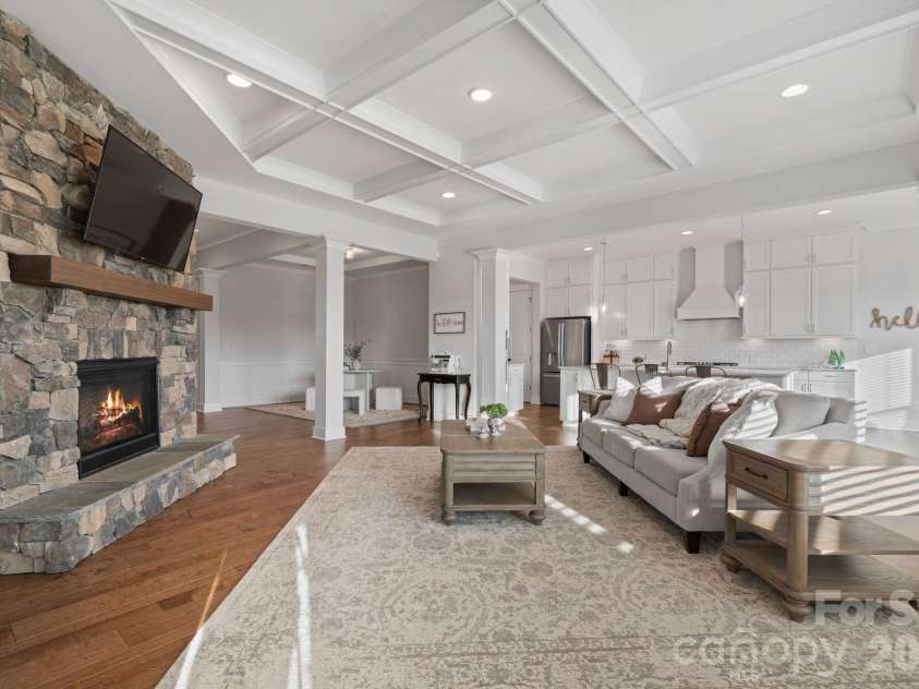 4689 Kingswood Drive, Fort Mill, SC 29707.  MLS# CAR4360868, YatesRealty ID 25369. 