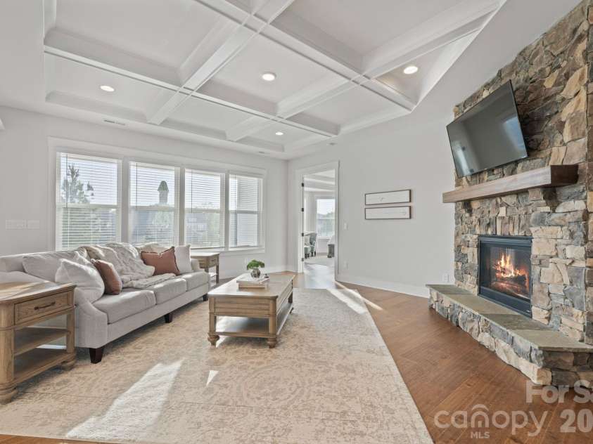4689 Kingswood Drive, Fort Mill, SC 29707.  MLS# CAR4360868, YatesRealty ID 25369. 