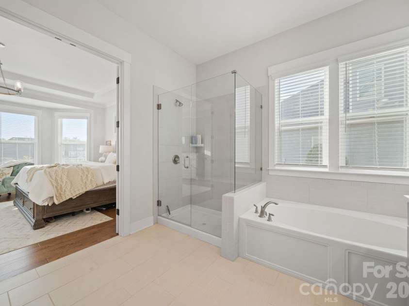 4689 Kingswood Drive, Fort Mill, SC 29707.  MLS# CAR4360868, YatesRealty ID 25369. 