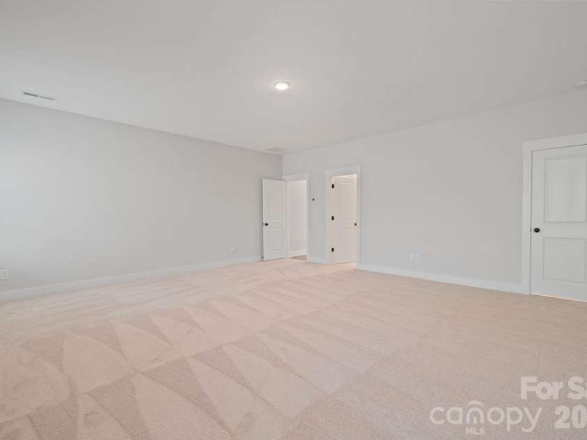4689 Kingswood Drive, Fort Mill, SC 29707.  MLS# CAR4360868, YatesRealty ID 25369. Bedroom #6