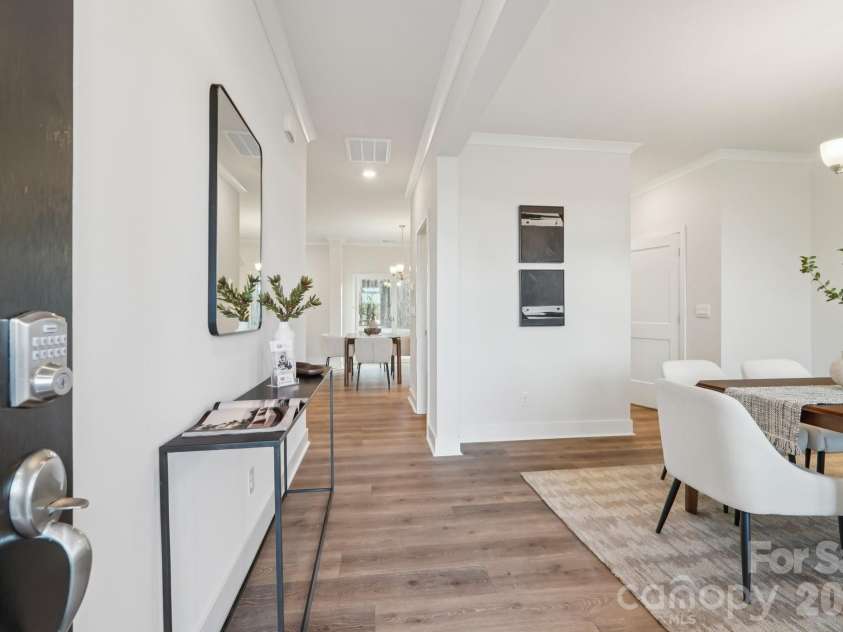 109 Ventnor Way, Mooresville, NC 28115.  MLS# CAR4336770, YatesRealty ID 2537. 