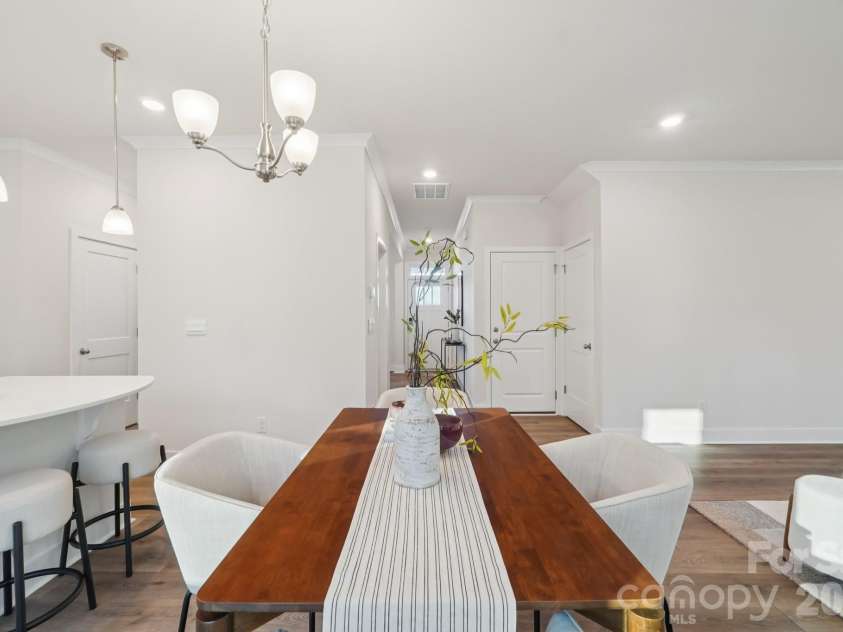 109 Ventnor Way, Mooresville, NC 28115.  MLS# CAR4336770, YatesRealty ID 2537. 