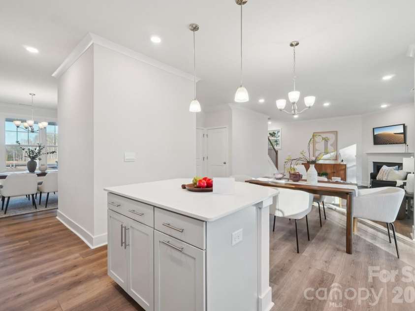 109 Ventnor Way, Mooresville, NC 28115.  MLS# CAR4336770, YatesRealty ID 2537. 