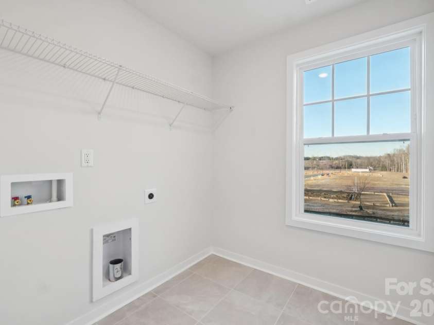 109 Ventnor Way, Mooresville, NC 28115.  MLS# CAR4336770, YatesRealty ID 2537. 