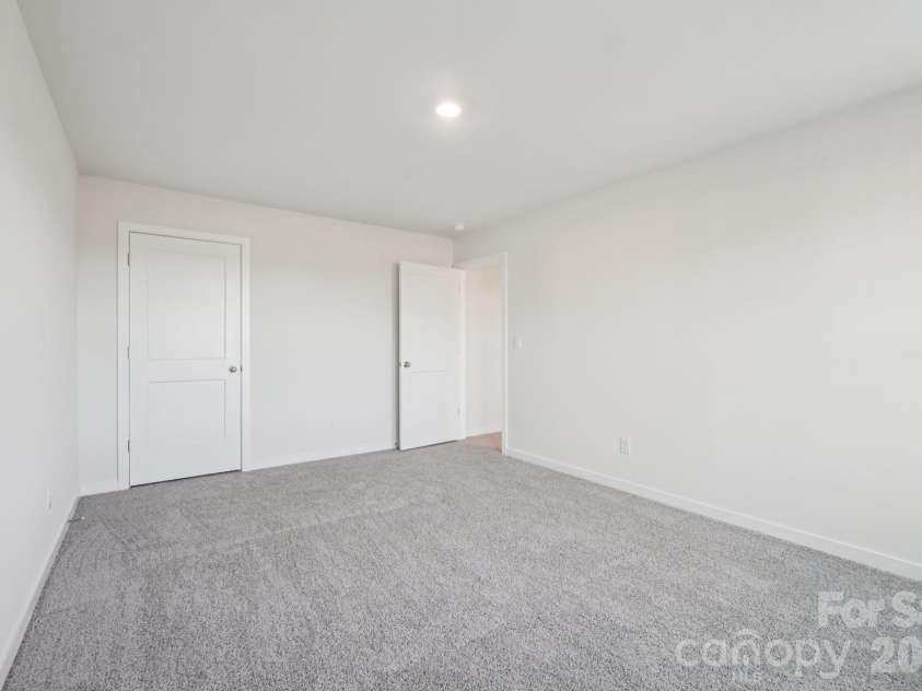 109 Ventnor Way, Mooresville, NC 28115.  MLS# CAR4336770, YatesRealty ID 2537. 