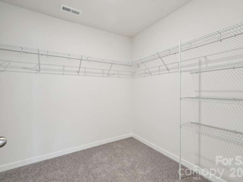 109 Ventnor Way, Mooresville, NC 28115.  MLS# CAR4336770, YatesRealty ID 2537. 