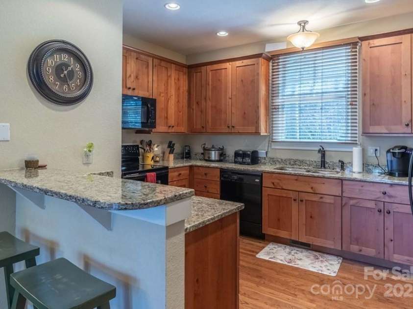 31 Whispering Falls Court, Tuckasegee, NC 28783.  MLS# CAR4234126, YatesRealty ID 2537. 