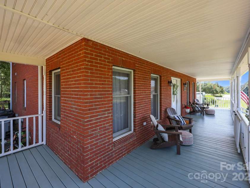 114 Windchime Lane, Mooresville, NC 28115.  MLS# CAR4272879, YatesRealty ID 25370. 