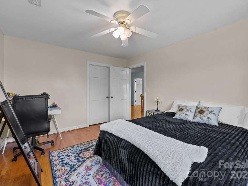 114 Windchime Lane, Mooresville, NC 28115.  MLS# CAR4272879, YatesRealty ID 25370. 