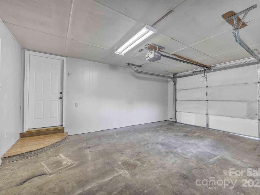 108 Hillsboro Road, Taylorsville, NC 28681.  MLS# CAR4279020, YatesRealty ID 25371. 