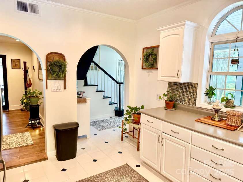 227 Reep Drive, Morganton, NC 28655.  MLS# CAR4312133, YatesRealty ID 25372. 