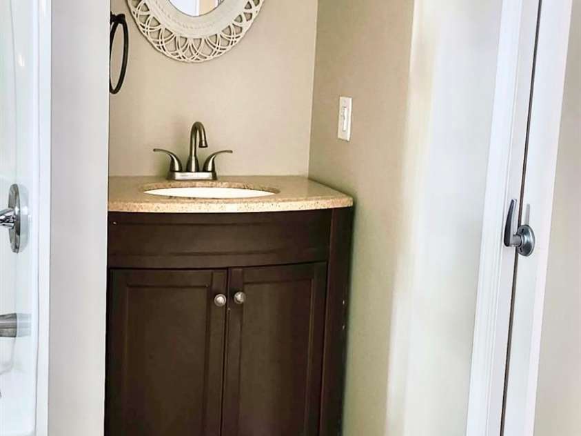 227 Reep Drive, Morganton, NC 28655.  MLS# CAR4312133, YatesRealty ID 25372. Cottage bathroom