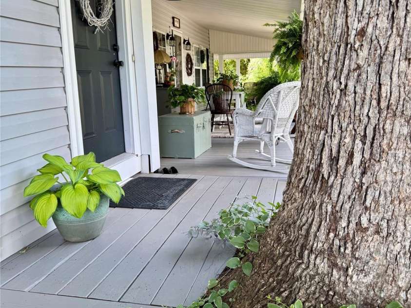 227 Reep Drive, Morganton, NC 28655.  MLS# CAR4312133, YatesRealty ID 25372. Entrance to the apartment. It also has additional entrances from the carport.