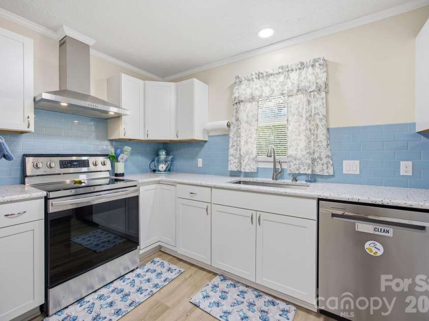 234 Oak Lane, Oakboro, NC 28129.  MLS# CAR4372490, YatesRealty ID 25372. 