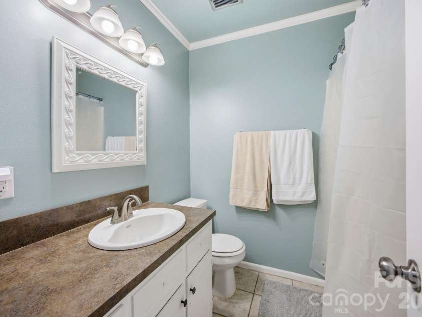 234 Oak Lane, Oakboro, NC 28129.  MLS# CAR4372490, YatesRealty ID 25372. 