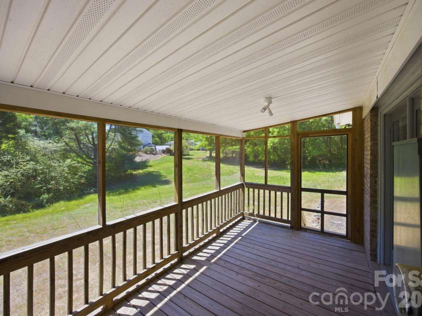 234 Oak Lane, Oakboro, NC 28129.  MLS# CAR4372490, YatesRealty ID 25372. 