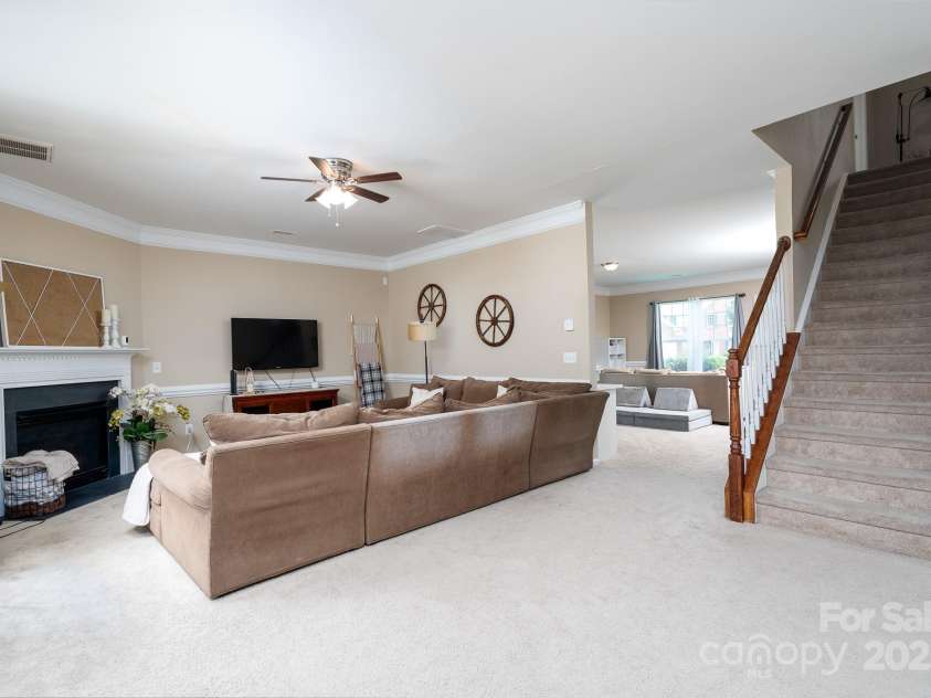 4915 Juniper Grove Court, Concord, NC 28027.  MLS# CAR4264121, YatesRealty ID 25373. Family Room