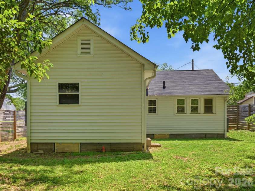 507 Annafrel Street, Rock Hill, SC 29730.  MLS# CAR4376047, YatesRealty ID 25374. 