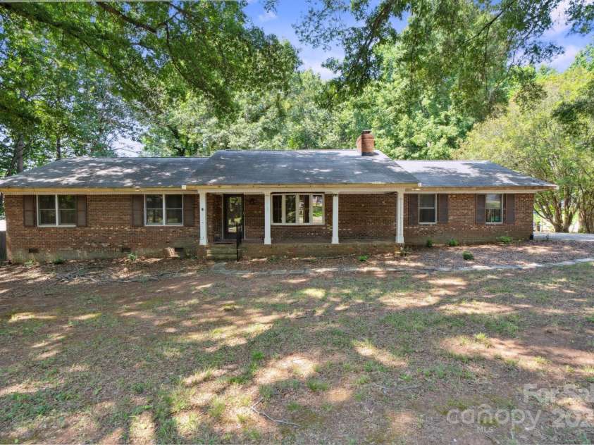 10120 Withers Road, Charlotte, NC 28278.  MLS# CAR4278511, YatesRealty ID 25375. 