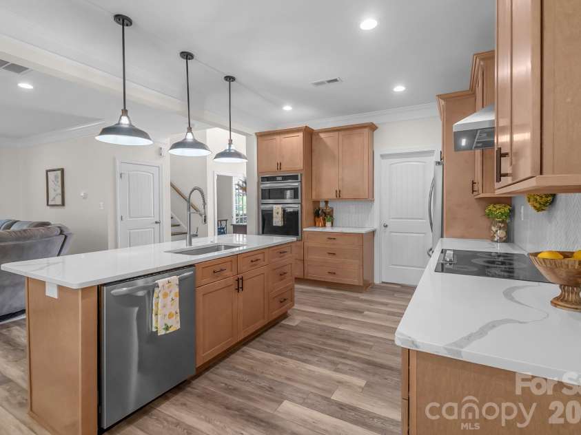 5120 Pond Bluff Drive, Monroe, NC 28112.  MLS# CAR4374049, YatesRealty ID 25376. 