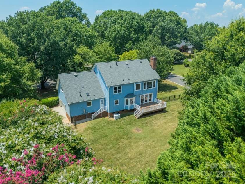 6412 Boykin Spaniel Road, Charlotte, NC 28277.  MLS# CAR4275180, YatesRealty ID 25376. 