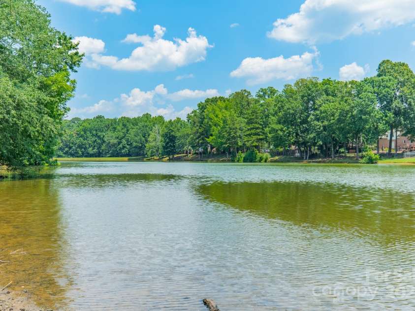 6412 Boykin Spaniel Road, Charlotte, NC 28277.  MLS# CAR4275180, YatesRealty ID 25376. 