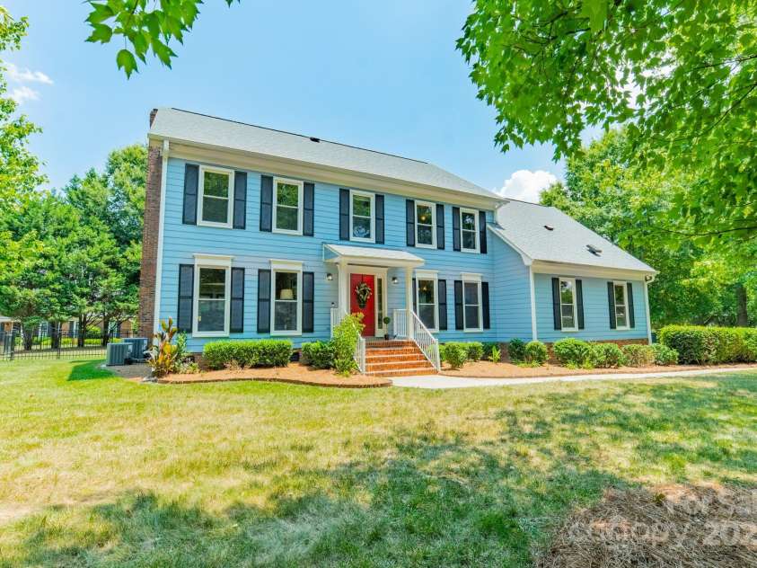6412 Boykin Spaniel Road, Charlotte, NC 28277.  MLS# CAR4275180, YatesRealty ID 25376. 