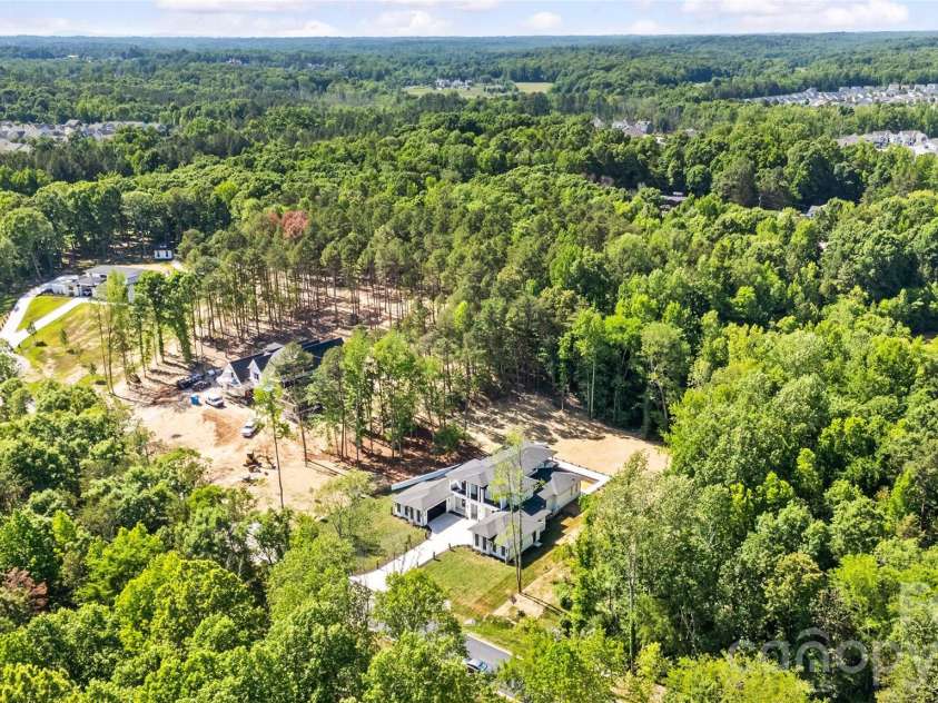 11220 Aubrey Elena Court, Davidson, NC 28036.  MLS# CAR4380382, YatesRealty ID 25377. 