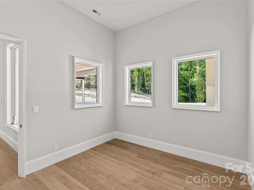 11220 Aubrey Elena Court, Davidson, NC 28036.  MLS# CAR4380382, YatesRealty ID 25377. 