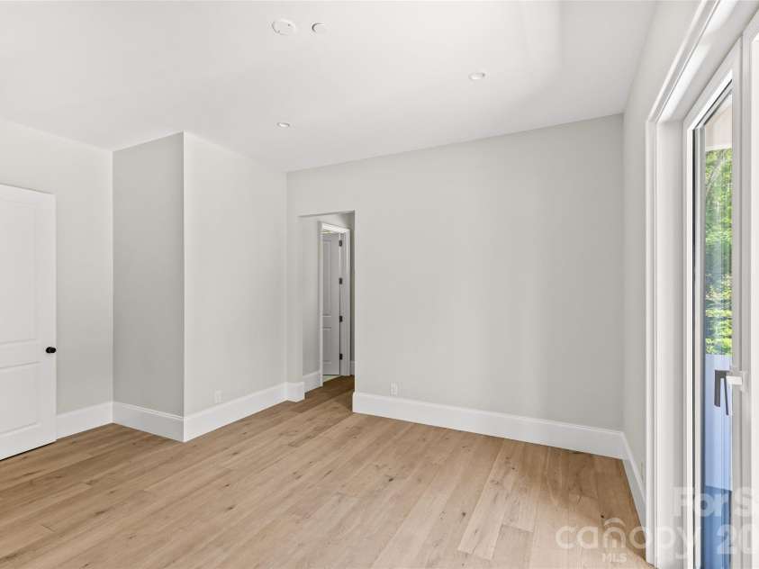 11220 Aubrey Elena Court, Davidson, NC 28036.  MLS# CAR4380382, YatesRealty ID 25377. 