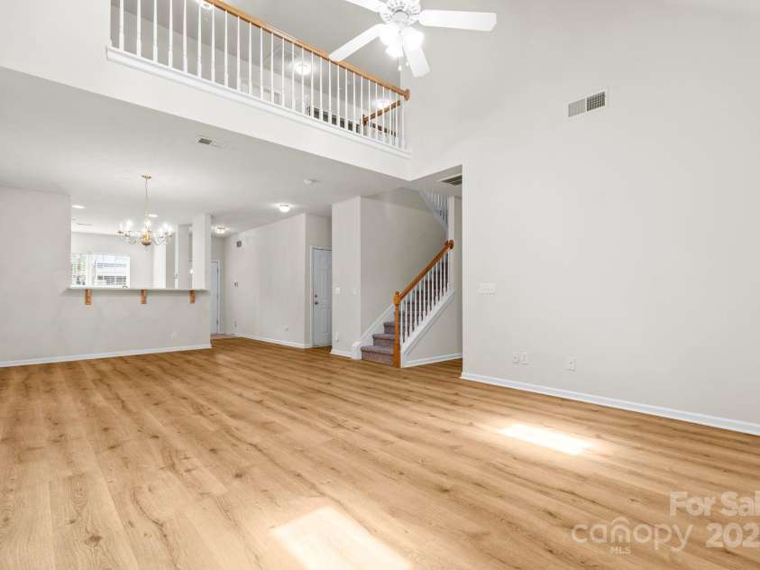 10906 Stone Trail Road, Charlotte, NC 28213.  MLS# CAR4276882, YatesRealty ID 25378. 