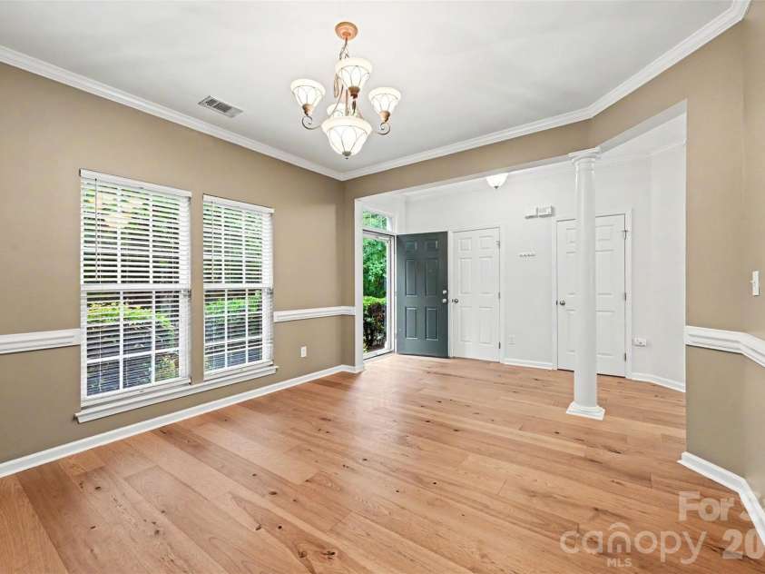 19362 Makayla Lane, Cornelius, NC 28031.  MLS# CAR4381286, YatesRealty ID 25378. 
