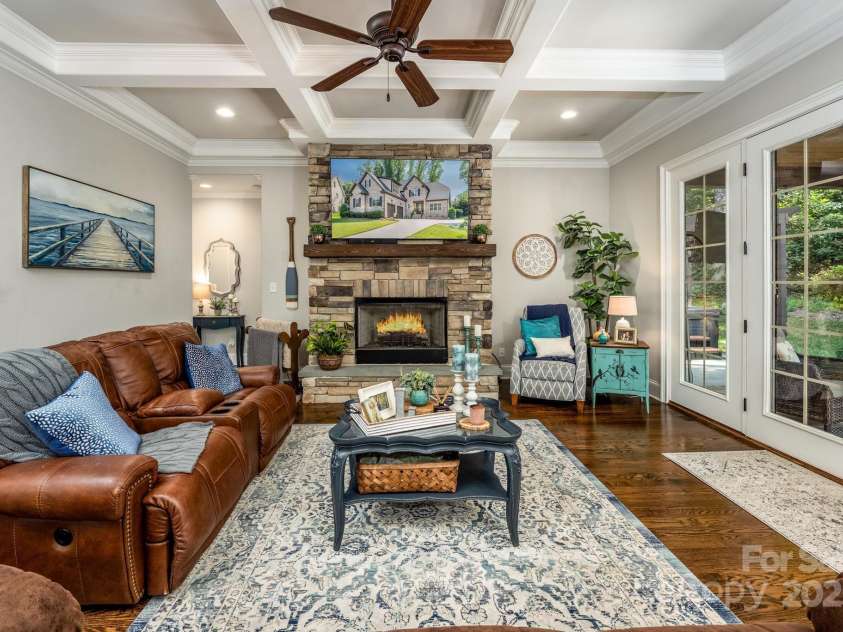 4017 Halyard Drive, Denver, NC 28037.  MLS# CAR4325753, YatesRealty ID 25379. 