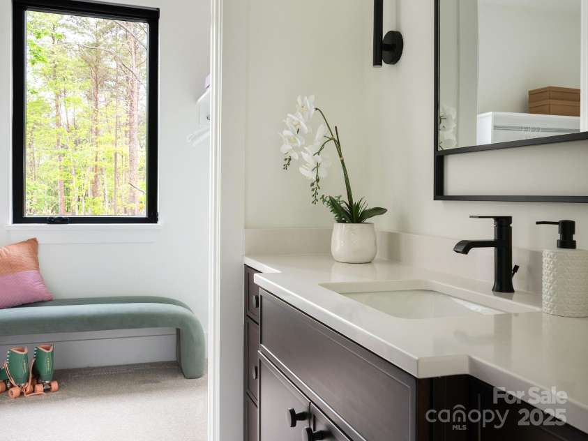 116 Hunt Camp Trail, Davidson, NC 28036.  MLS# CAR4205706, YatesRealty ID 2538. Bath 3