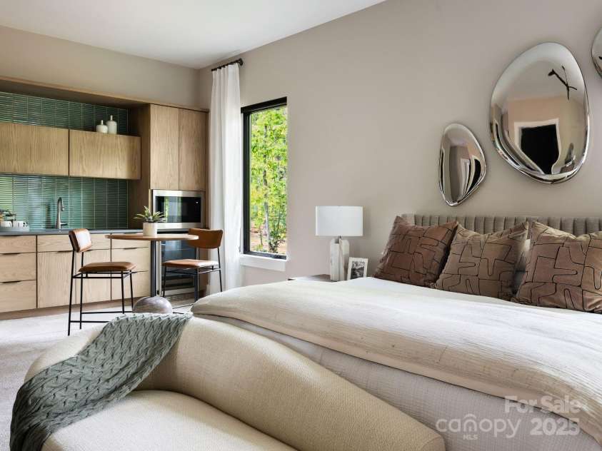 116 Hunt Camp Trail, Davidson, NC 28036.  MLS# CAR4205706, YatesRealty ID 2538. Guest Suite