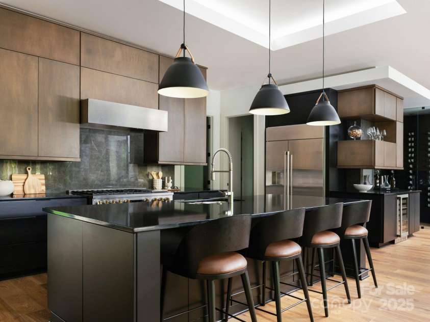 116 Hunt Camp Trail, Davidson, NC 28036.  MLS# CAR4205706, YatesRealty ID 2538. Kitchen