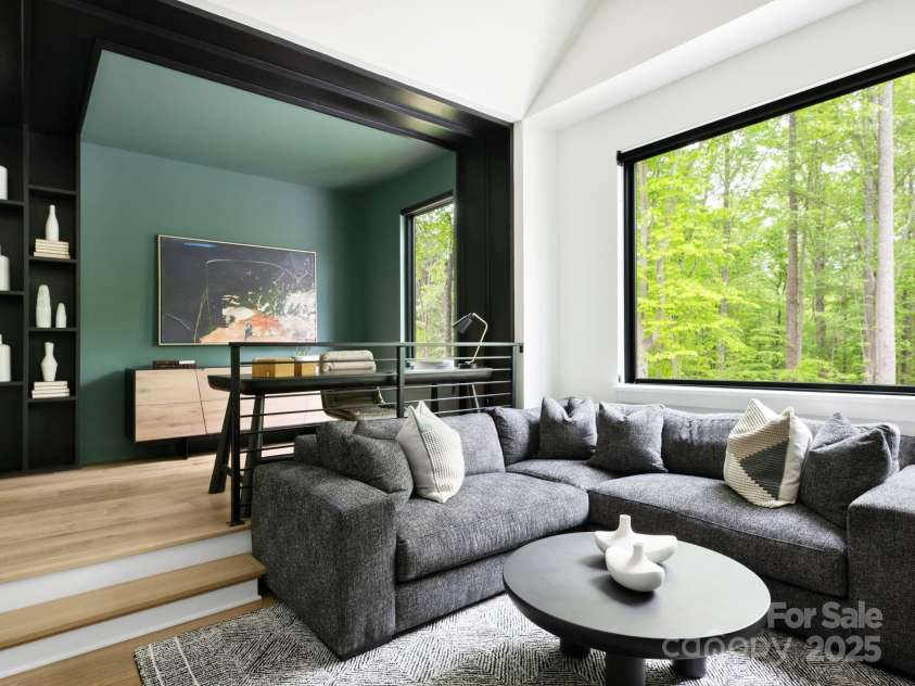 116 Hunt Camp Trail, Davidson, NC 28036.  MLS# CAR4205706, YatesRealty ID 2538. Main Level Den