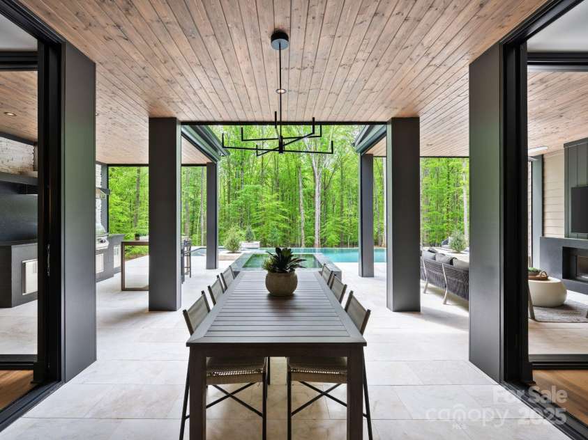 116 Hunt Camp Trail, Davidson, NC 28036.  MLS# CAR4205706, YatesRealty ID 2538. Outdoor Living