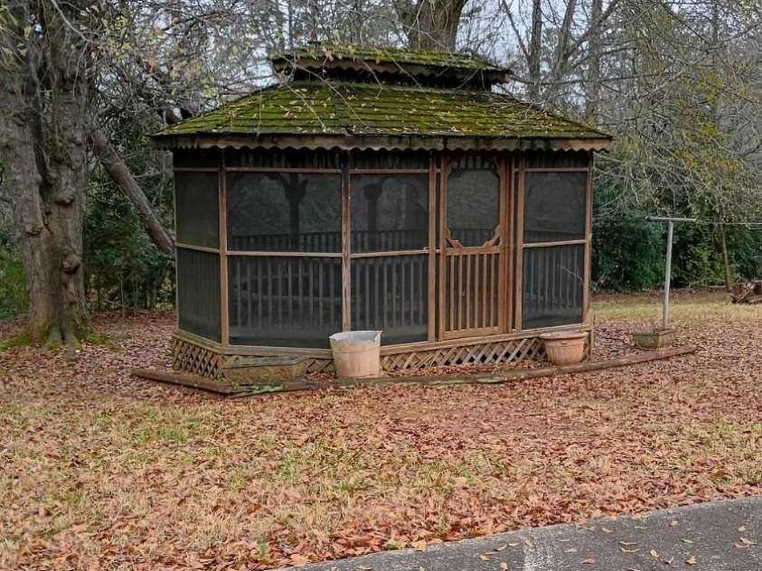 141 Justice Drive, Rutherfordton, NC 28139.  MLS# CAR4328516, YatesRealty ID 2538. Gazebo
