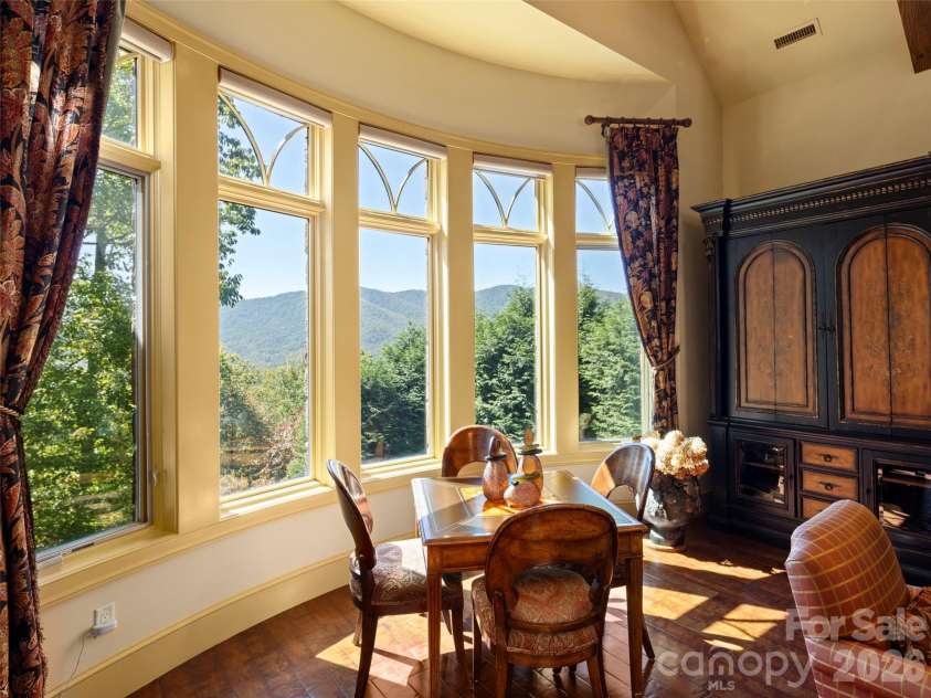 5 Rock Vista Way, Arden, NC 28704.  MLS# CAR4312341, YatesRealty ID 25380. 