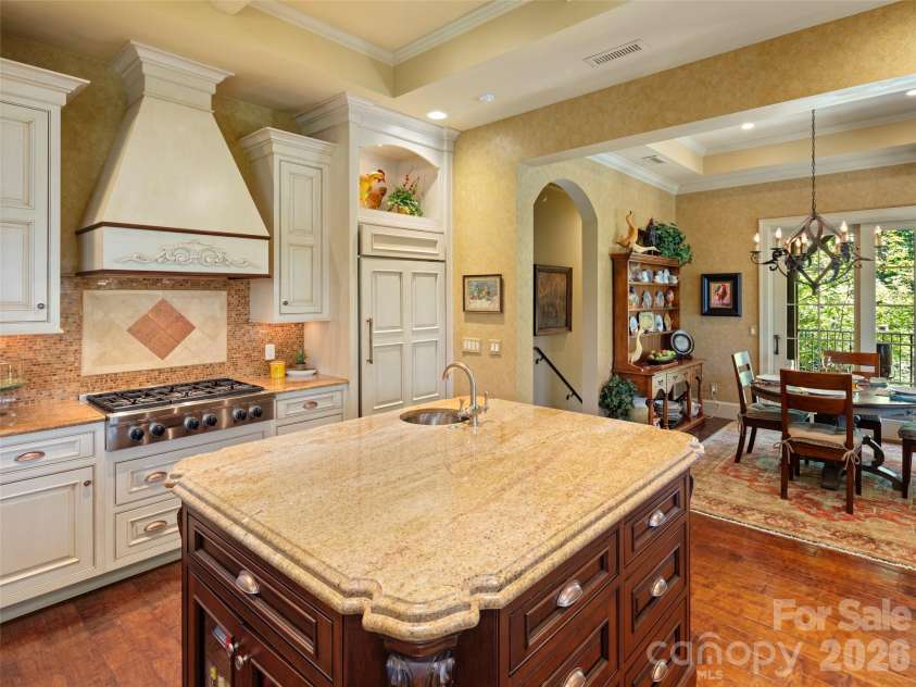 5 Rock Vista Way, Arden, NC 28704.  MLS# CAR4312341, YatesRealty ID 25380. 