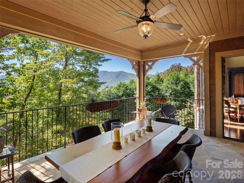 5 Rock Vista Way, Arden, NC 28704.  MLS# CAR4312341, YatesRealty ID 25380. 