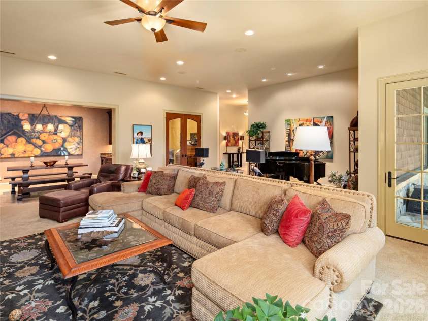 5 Rock Vista Way, Arden, NC 28704.  MLS# CAR4312341, YatesRealty ID 25380. 