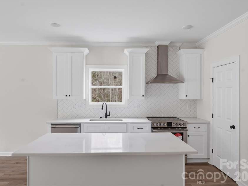 1555 Riverview Circle, Fort Lawn, SC 29714.  MLS# CAR4349349, YatesRealty ID 25381. 
