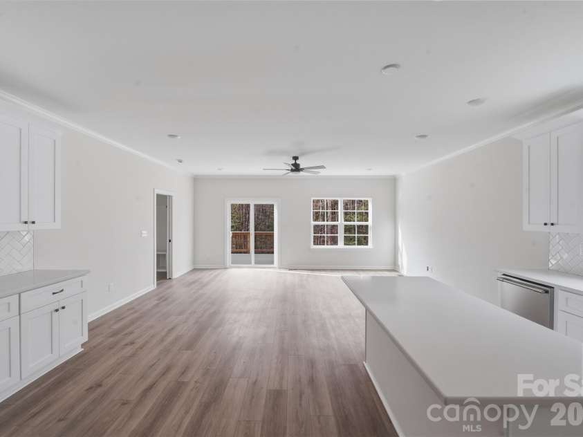 1555 Riverview Circle, Fort Lawn, SC 29714.  MLS# CAR4349349, YatesRealty ID 25381. 