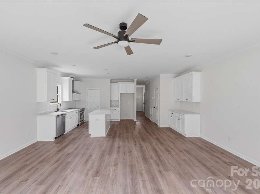 1555 Riverview Circle, Fort Lawn, SC 29714.  MLS# CAR4349349, YatesRealty ID 25381. 