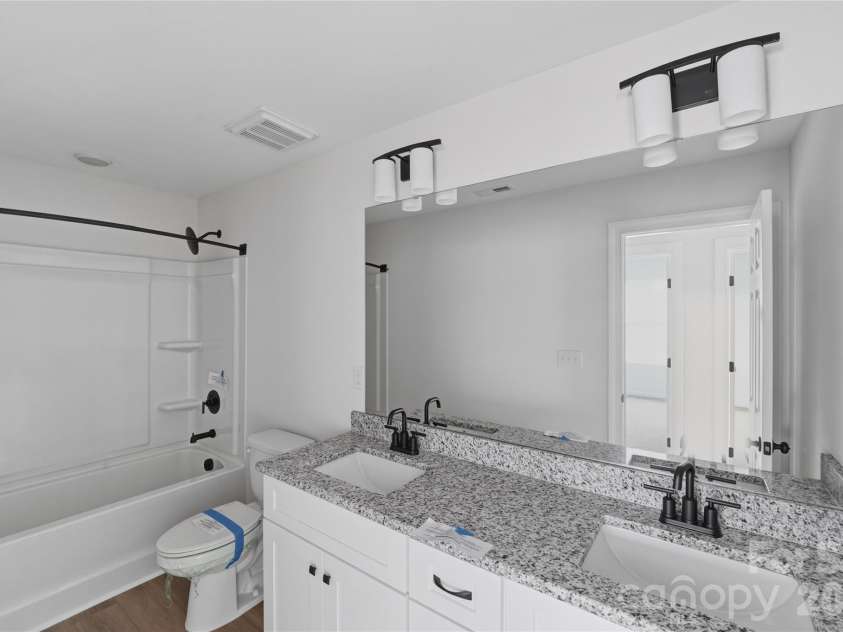 1555 Riverview Circle, Fort Lawn, SC 29714.  MLS# CAR4349349, YatesRealty ID 25381. 